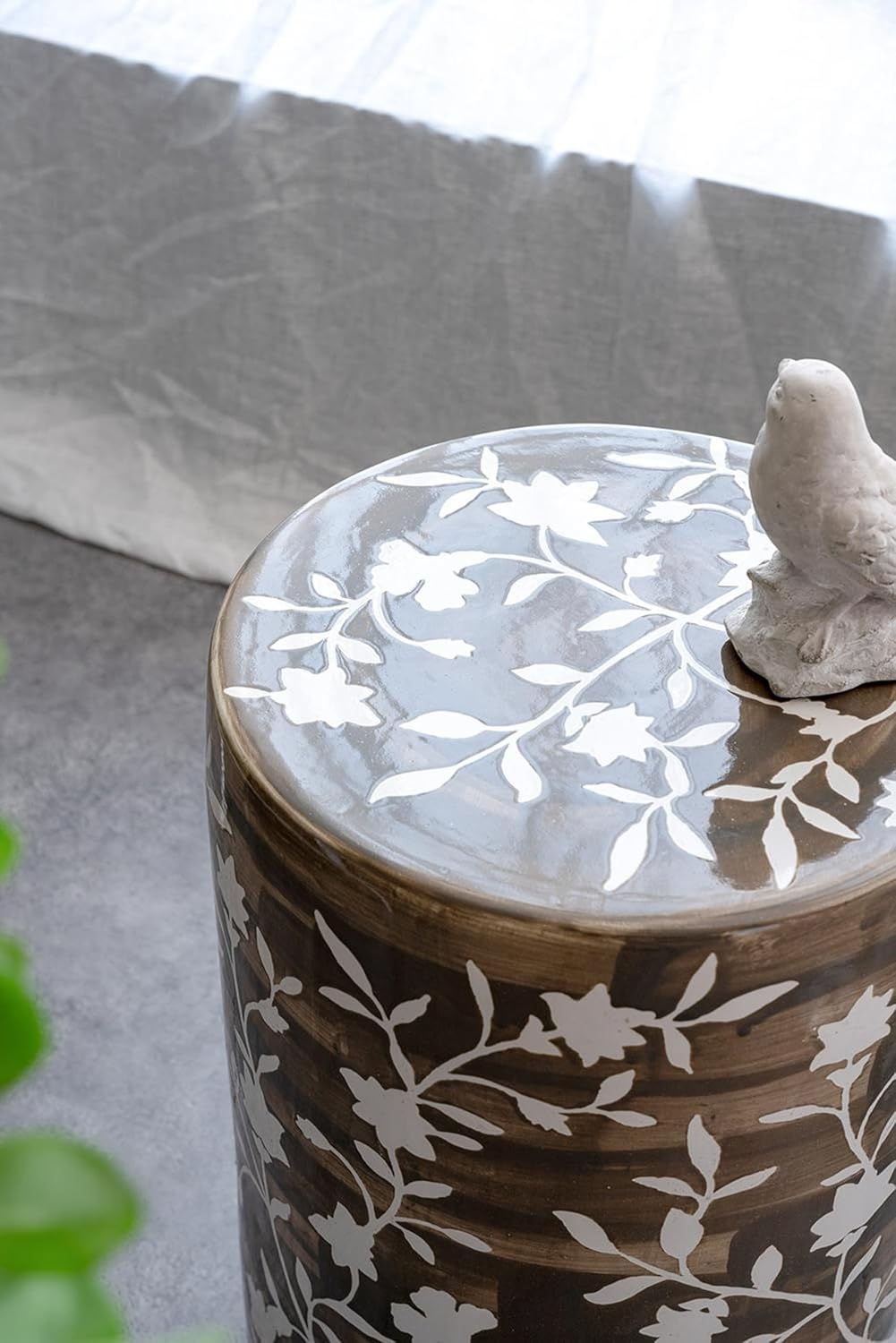A & B Home 18 in H Cylinder Brown/White Ceramic Indoor Outdoor Hand Painted Stool with Flower Pattern, Home and Garden Décor