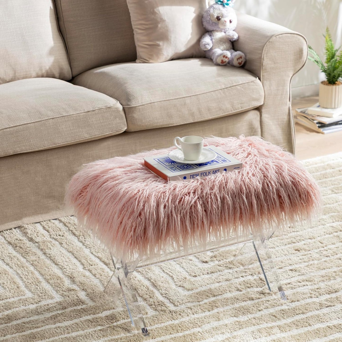 Glitzhome Modern Style White Faux Fur Ottoman Footrest Stool Vanity Stool with Acrylic Legs Accent Bench for Bedroom