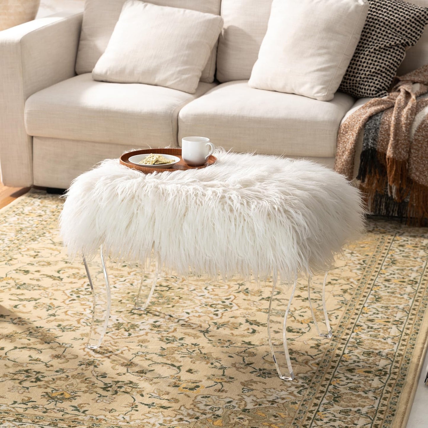 Glitzhome Modern Style White Faux Fur Ottoman Footrest Stool Vanity Stool with Acrylic Legs Accent Bench for Bedroom